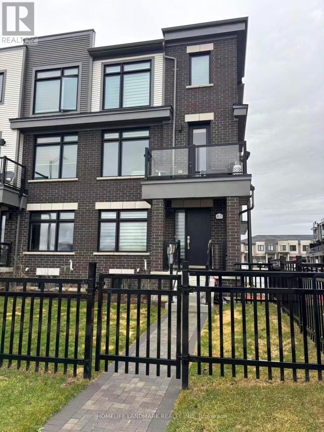 Building Photo - 63 Sorbara Wy