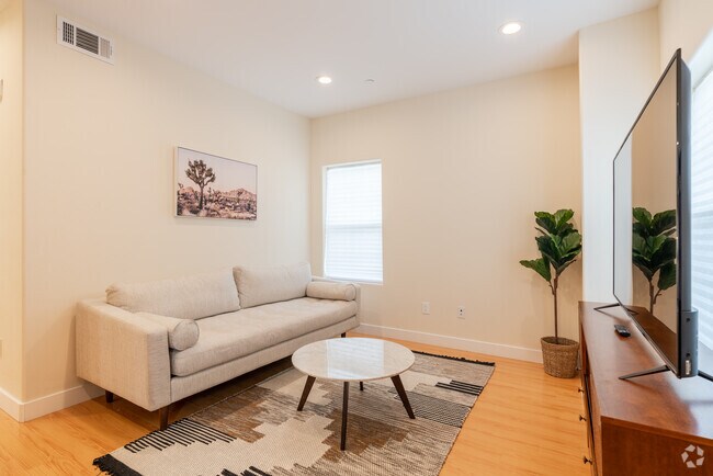 2HAB, 2,5BA - 1.100 - Stoneman Terrace