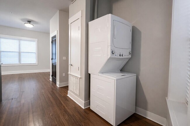 Foto del edificio - 1011 S 30th Ave