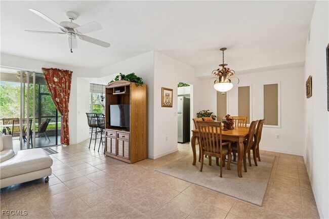 Foto del edificio - 11023 Mill Creek Way
