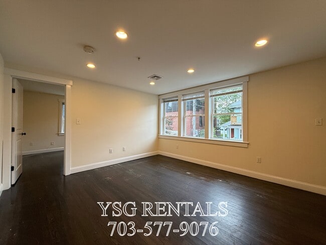 Foto del edificio - 24 Sunset St