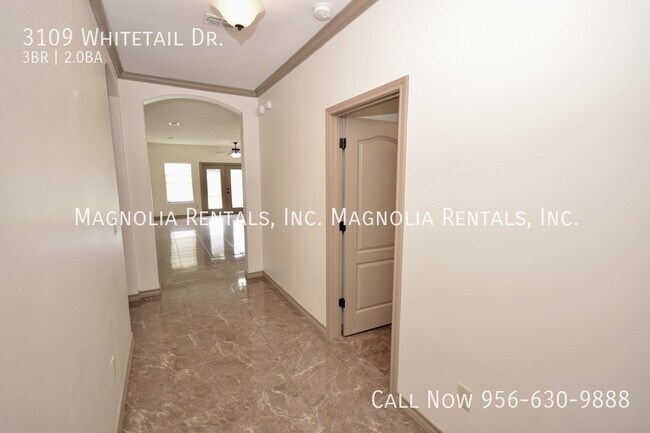 Foto del edificio - 3109 Whitetail Dr