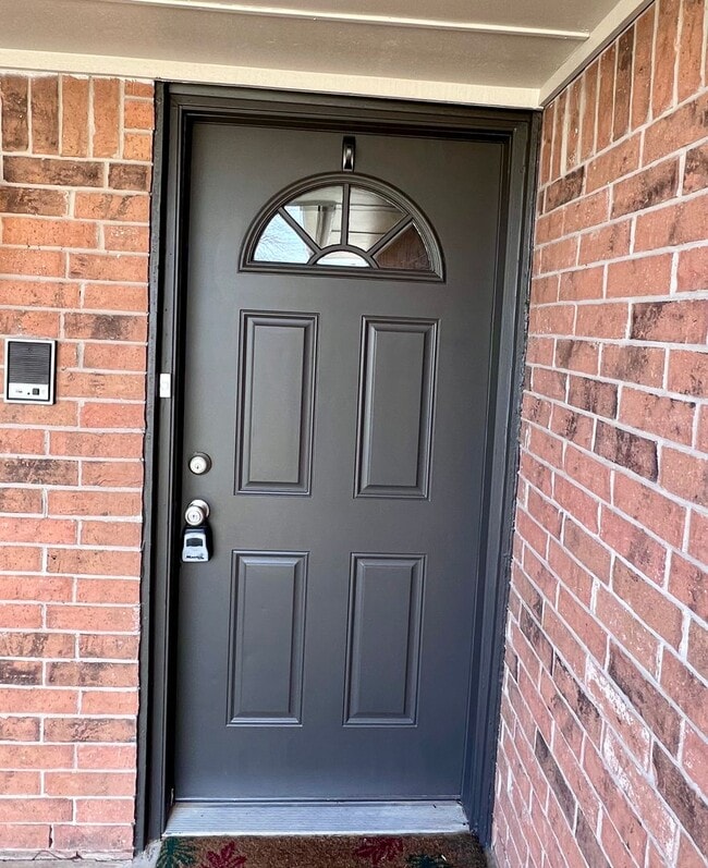 Photo - Great 3 bed/2 bath Home in Moore!  Availab...