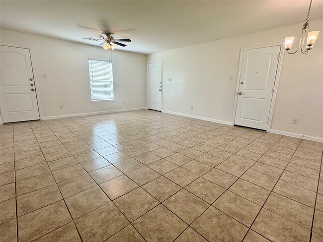 Foto del edificio - 26680 Pools Creek Dr