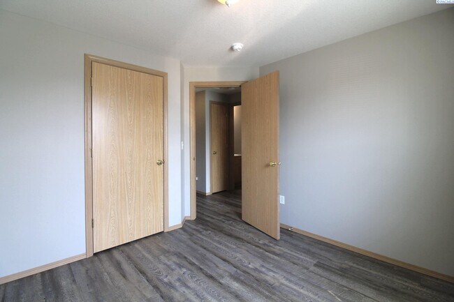 Foto del edificio - West Pasco 3 bed/2 bath Home