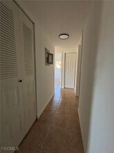 Building Photo - 5713 Foxlake Dr