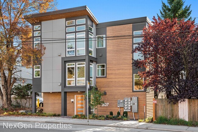 Building Photo - 1307 N Northgate Way