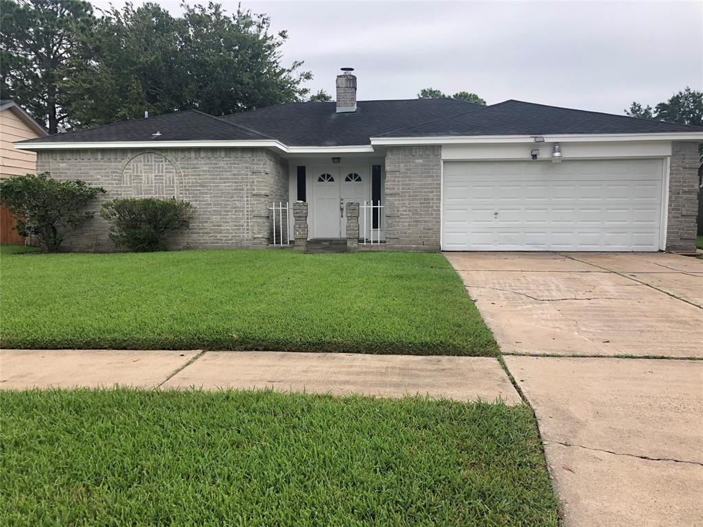 Primary Photo - 15915 Cardono Ln