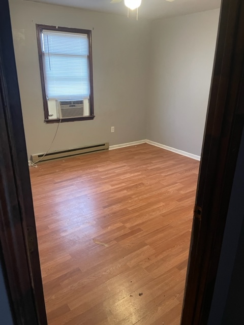 Master Bedroom - 1342 Steel St