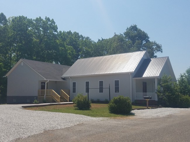 Building Photo - 5600 Mt Herman Rd