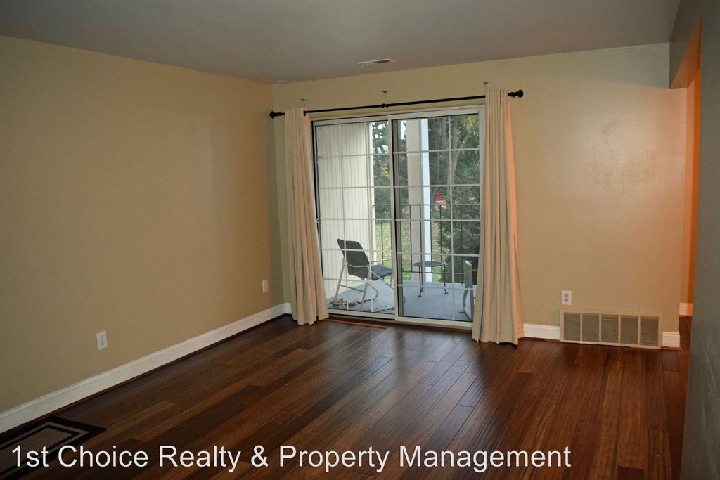 480 Baldwin Ave Unit 19, Rochester, MI 48307 Condo for Rent in