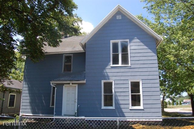 Primary Photo - 20 S Grove St