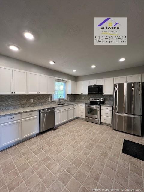 Foto del edificio - 3662 Golfview Rd