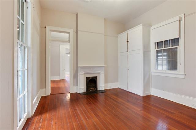 Foto del edificio - 1812 Moss St