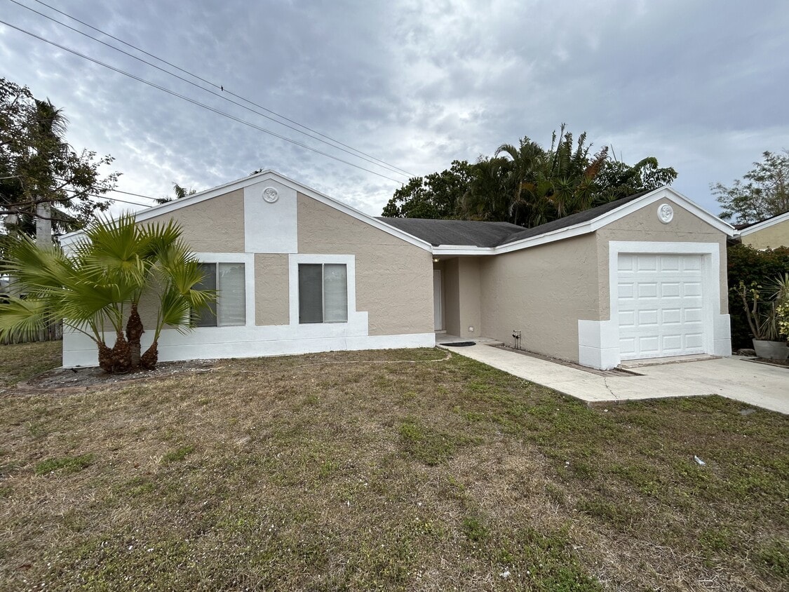 Foto principal - 18766 Cloud Lake Cir