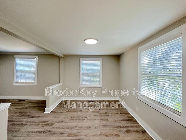 Building Photo - 1705 Patton Rd