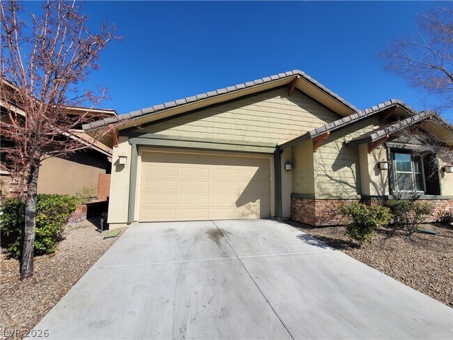 Building Photo - 5564 Bethany Bend Dr