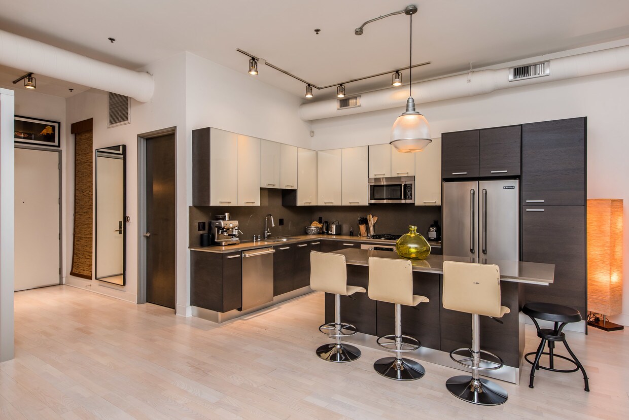 Foto principal - 13320 Beach Ave