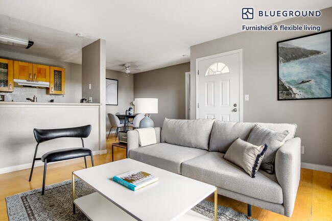 Building Photo - 4093 Abbey Terrace