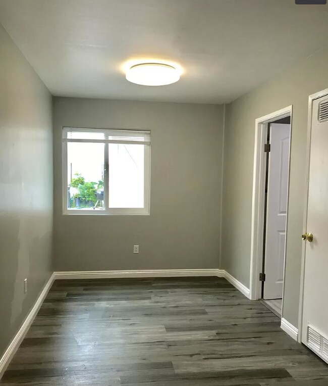 Building Photo - 1129 Euclid Ave