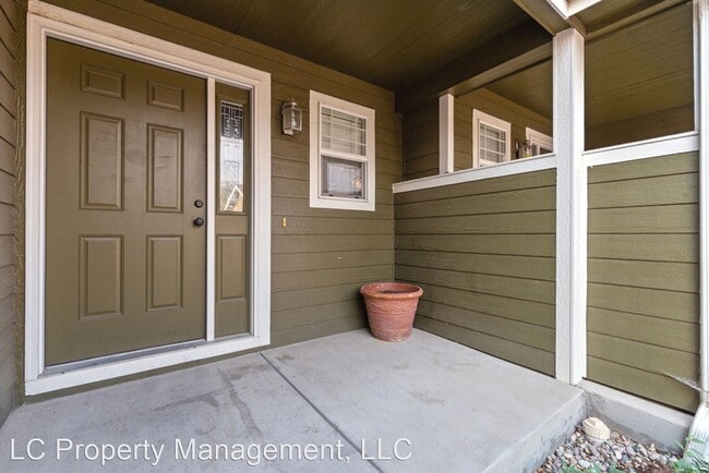 Building Photo - 3 br, 3.5 bath House - 1408 S California Ave