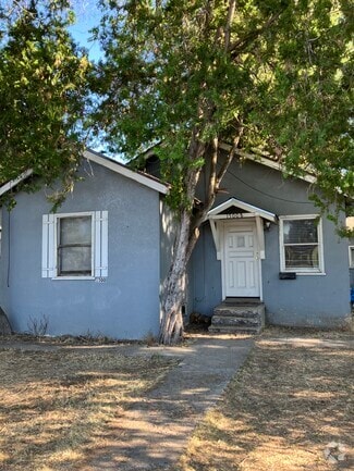 Building Photo - 1500b 1st St