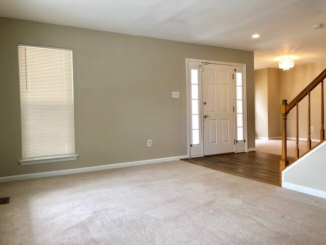 Building Photo - Charming 3 Bedroom/2.5 Bathroom Home in Randallstown, MD!