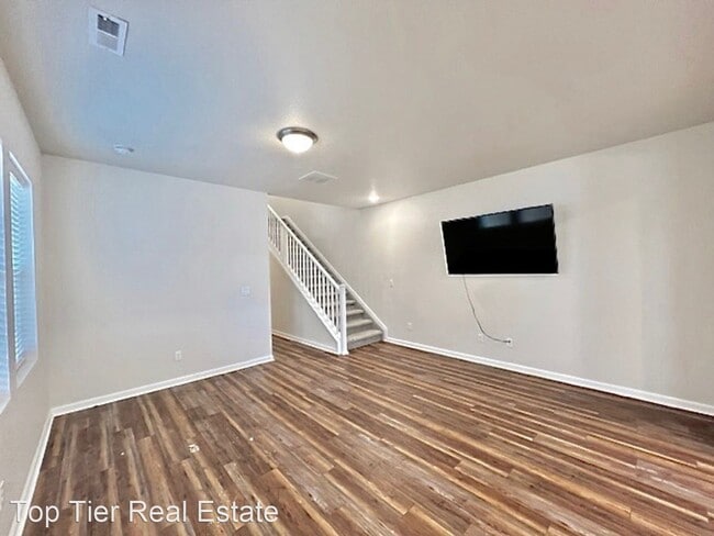 Building Photo - 3 br, 2.5 bath House - 16348 Rustlers Rang...