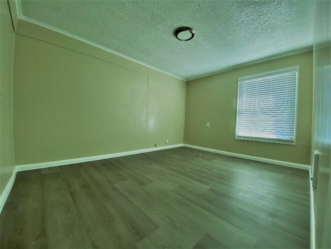 Building Photo - 1534 Albemarle Way