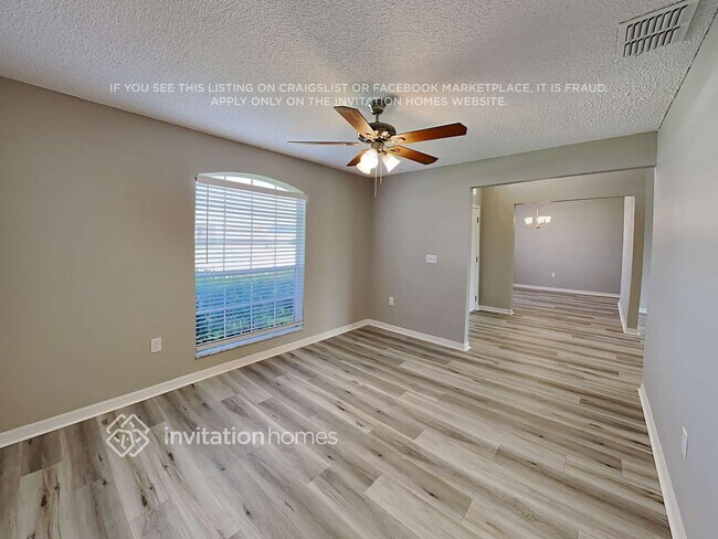 Foto del edificio - 3274 Pebblebrooke Blvd