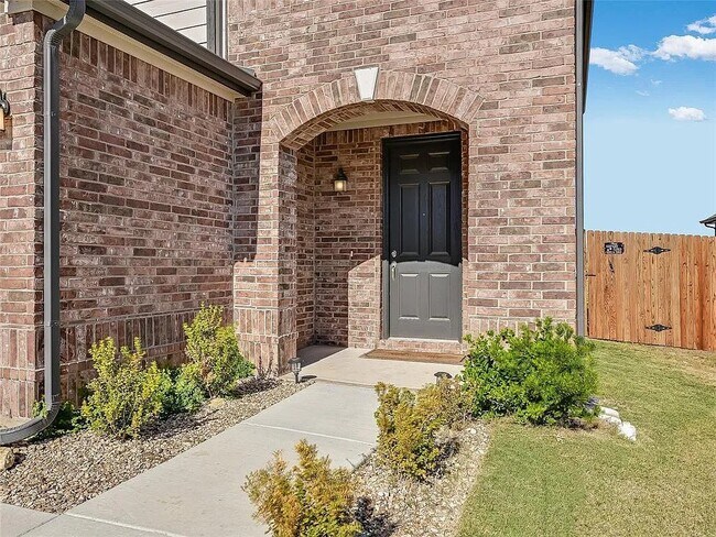 Building Photo - 216 Benmyrtle Trl