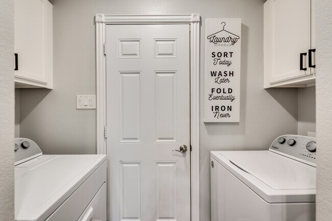 Foto del edificio - 4025 Southern Charm Ct