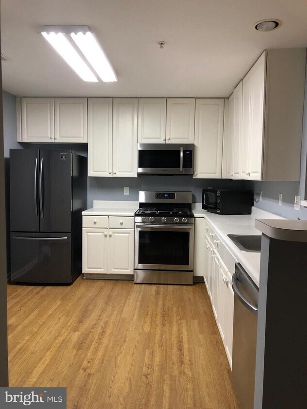 Foto principal - 2616 North Everly Drive