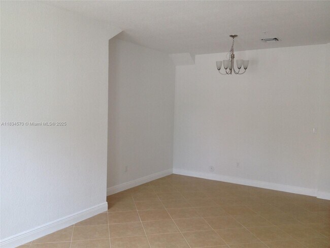Building Photo - 983 SW 147th Ave