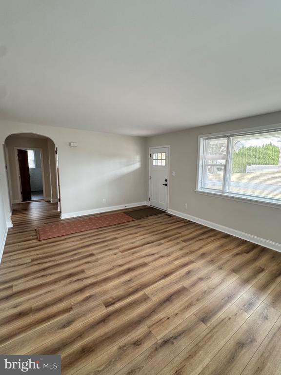 Foto del edificio - 36 Gravel Hill Rd