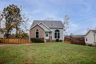Building Photo - 125 Whitehall Dr