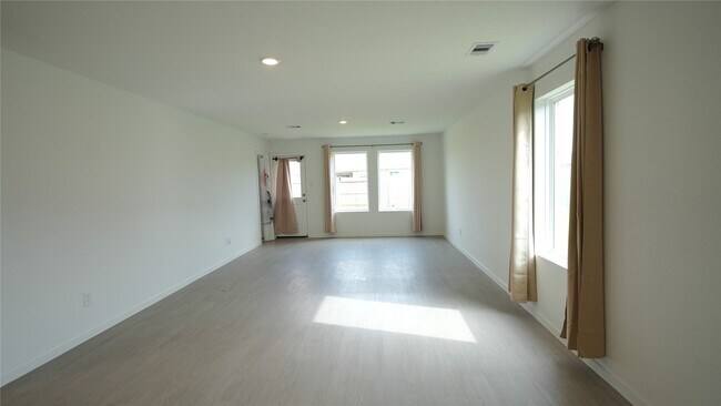 Foto del edificio - 28507 Texas Sparrow Ln