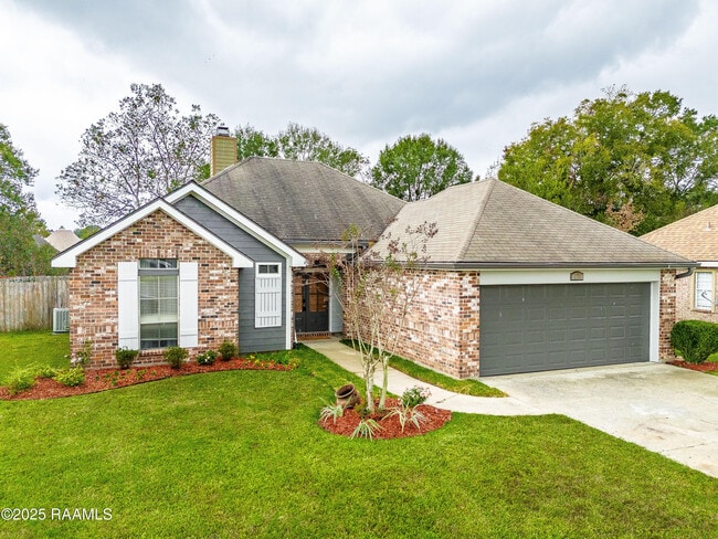 Building Photo - 130 Windermere Cir