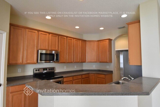 Building Photo - 1815 Mira Lago Cir