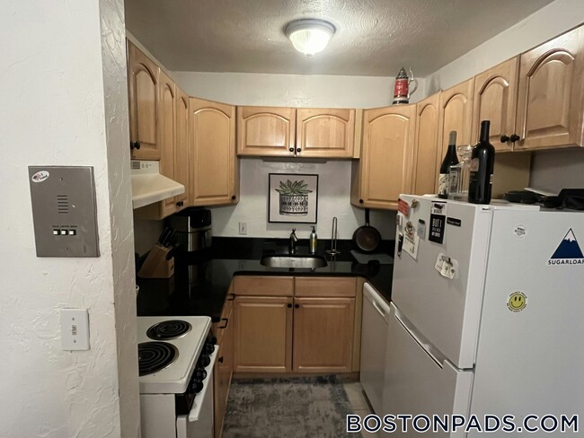 Foto del edificio - 153 Salem St