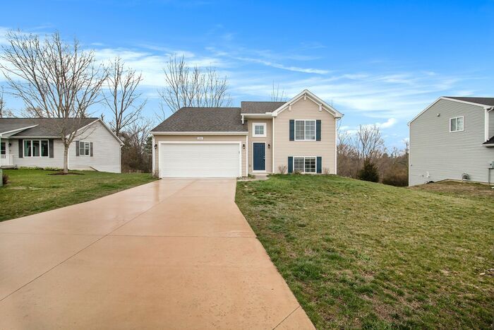 Foto principal - 4461 Soya Ave