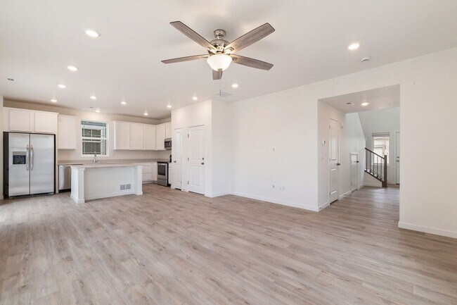Foto del edificio - 2675 Painted Turtle Ave