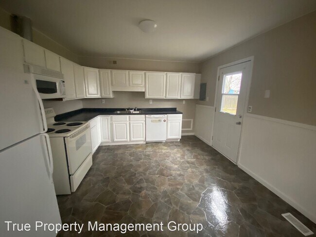 Building Photo - 3 br, 1 bath House - 8303 Barry Rd