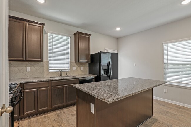 Building Photo - 13506 Axel Ln