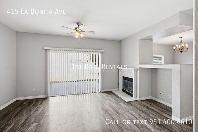 Building Photo - 415 La Bonita Ave