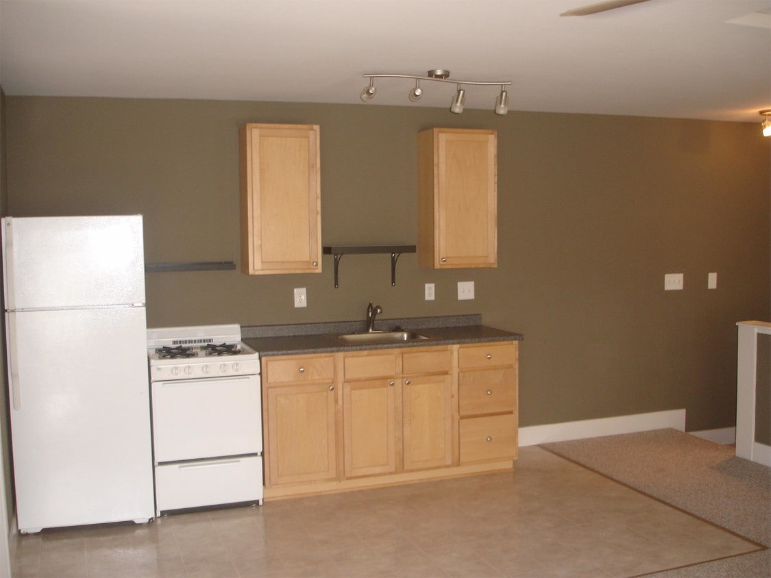 1806 Roth St, Chico, CA 95928 House for Rent in Chico, CA