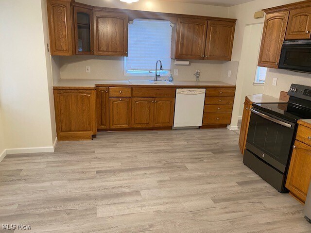 Foto del edificio - 1281 Bonnie Ln
