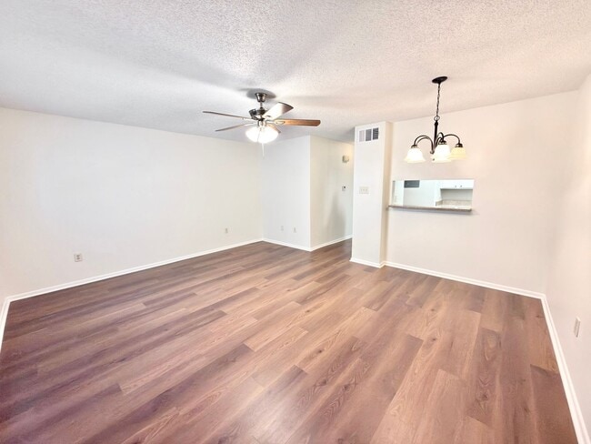 Building Photo - 5212 Butter Creek Ln