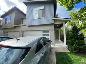 Building Photo - 517 Spring Vista Pl