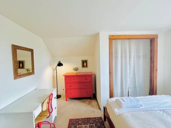 Photo - 4706 NE 15th Ave Apartment